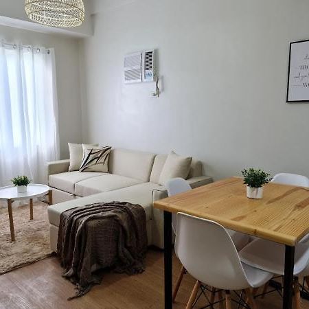 Lovely 2- Br Condo Cagayan de Oro Zewnętrze zdjęcie